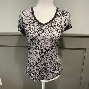 Pure Kharma V-Neck Shirt - Size Medium